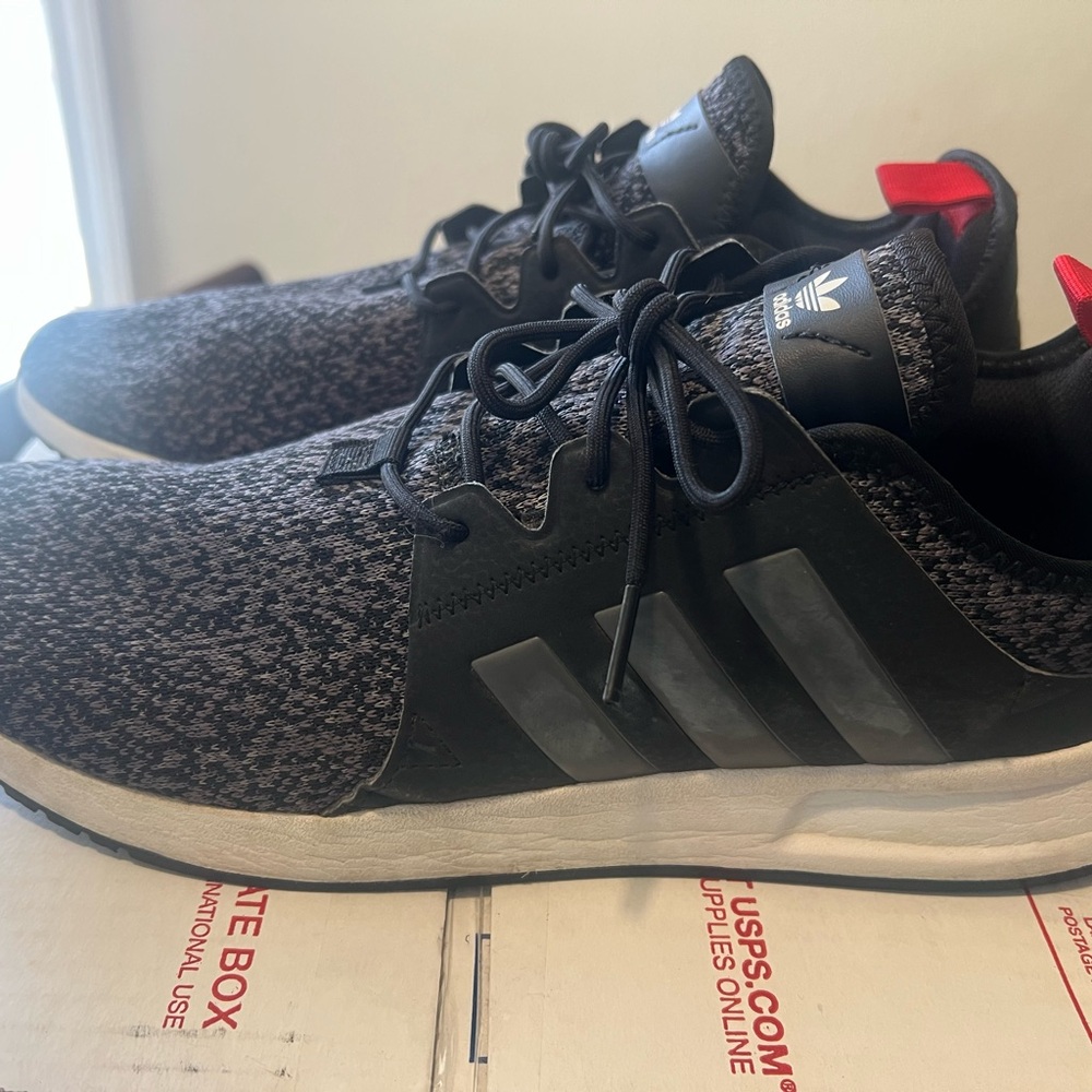 Adidas Men's Black Sneakers